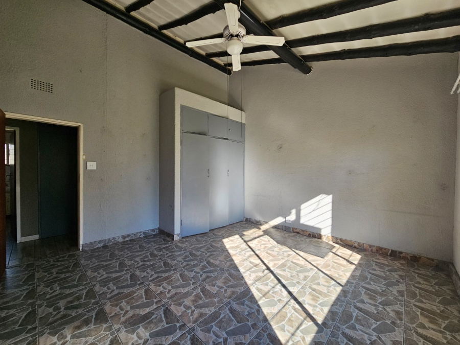 4 Bedroom Property for Sale in Vaalpark Free State
